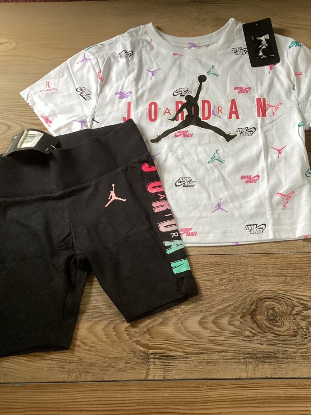 Jordan Girls White Graphic Tee & Black Logo Bike Shorts Set Size S(NWT)